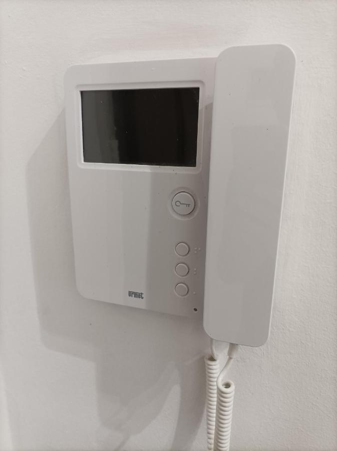 Amendolaroom Bari Exteriör bild